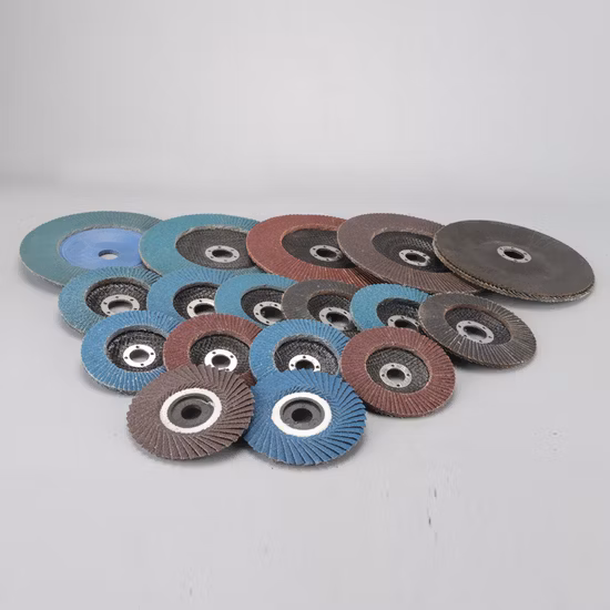 Disco lamellare con panno in sabbia ceramica VSM per lucidare utensili in acciaio inossidabile o altri metalli